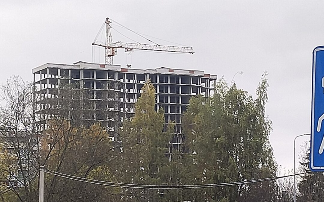 Машинист башенного крана (крановщик)